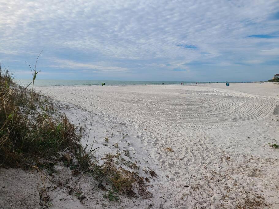 Beachside Retreat W Heated Pool St. Pete Beach Eksteriør billede