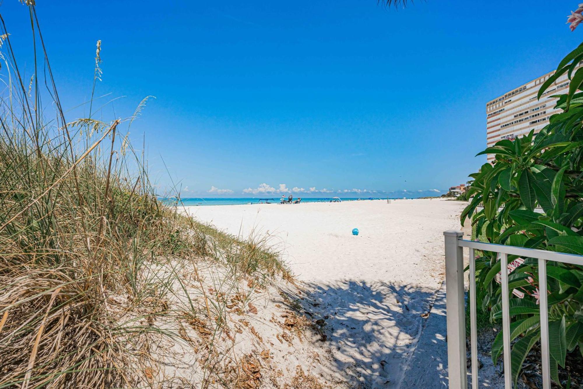 Beachside Retreat W Heated Pool St. Pete Beach Eksteriør billede