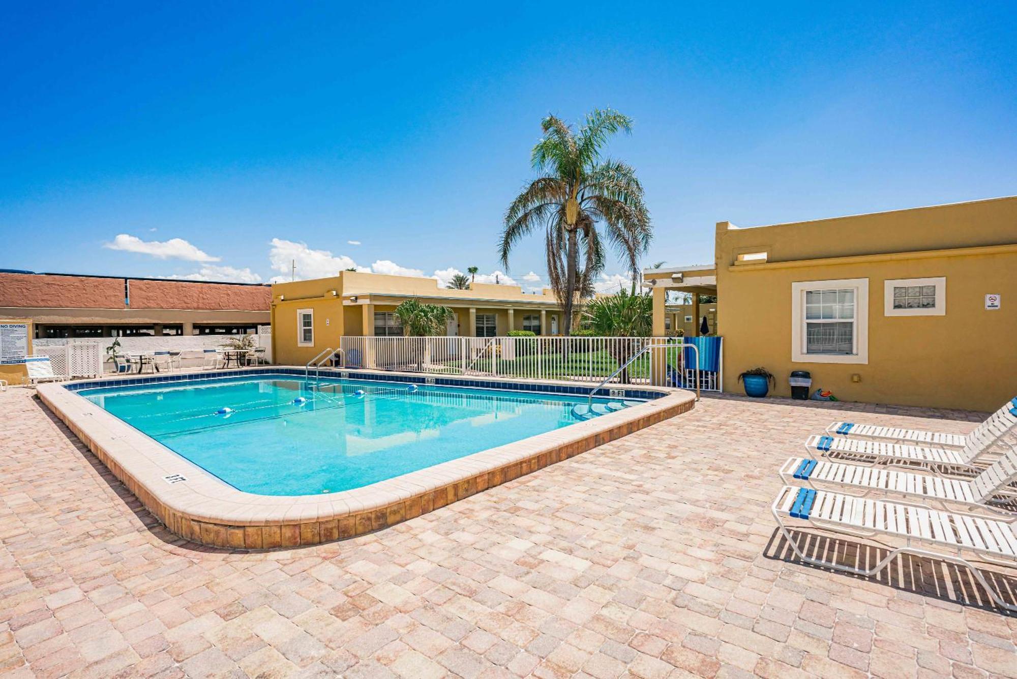 Beachside Retreat W Heated Pool St. Pete Beach Eksteriør billede